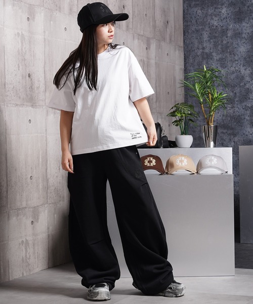 Laufer(ロイファー)の「【Laufer】Two sides Tee / クロップド丈 ボックスシルエット バックプリント Tシャツ / 短丈 ヘビーウェイト 綿100%(Tシャツ/カットソー・メンズ・ブラック/ホワイト・S/M/L/XL)」の9枚目の写真