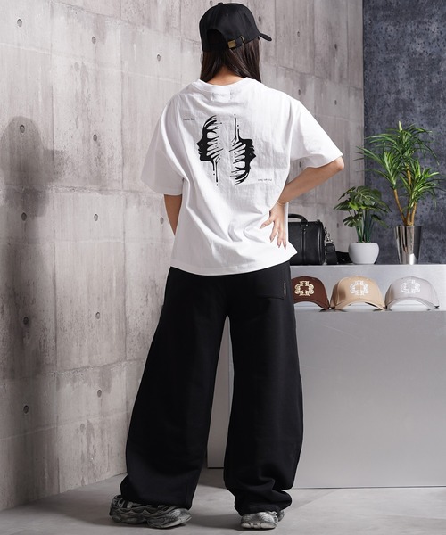 Laufer(ロイファー)の「【Laufer】Two sides Tee / クロップド丈 ボックスシルエット バックプリント Tシャツ / 短丈 ヘビーウェイト 綿100%(Tシャツ/カットソー・メンズ・ブラック/ホワイト・S/M/L/XL)」の10枚目の写真