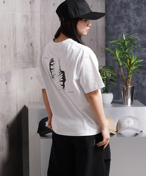 Laufer(ロイファー)の「【Laufer】Two sides Tee / クロップド丈 ボックスシルエット バックプリント Tシャツ / 短丈 ヘビーウェイト 綿100%(Tシャツ/カットソー・メンズ・ブラック/ホワイト・S/M/L/XL)」の8枚目の写真