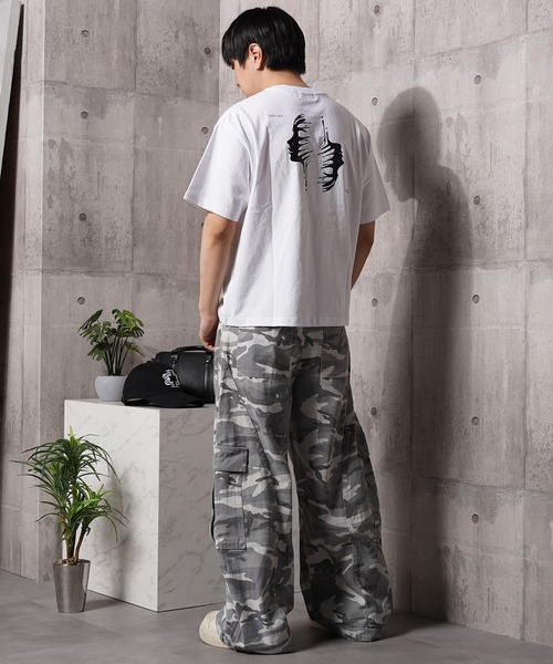 Laufer(ロイファー)の「【Laufer】Two sides Tee / クロップド丈 ボックスシルエット バックプリント Tシャツ / 短丈 ヘビーウェイト 綿100%(Tシャツ/カットソー・メンズ・ブラック/ホワイト・S/M/L/XL)」の16枚目の写真
