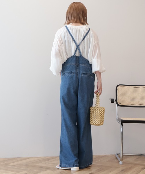 AMERICAN HOLIC(アメリカンホリック)の「デニムスクエアサロペット(サロペット/オーバーオール・レディース・インディゴブルー/アイボリー・L/M)」の4枚目の写真