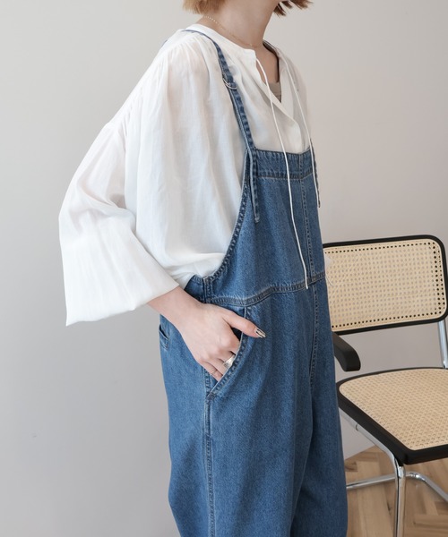 AMERICAN HOLIC(アメリカンホリック)の「デニムスクエアサロペット(サロペット/オーバーオール・レディース・インディゴブルー/アイボリー・L/M)」の9枚目の写真