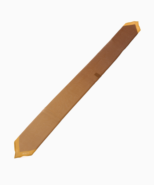 EDIFICE（エディフィス）の「BLECK（ブレック） Gradation Chiffon Scarf（バンダナ/スカーフ・メンズ・ネイビー/ベージュ・FREE）」の3枚目の写真