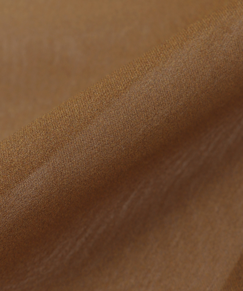 EDIFICE（エディフィス）の「BLECK（ブレック） Gradation Chiffon Scarf（バンダナ/スカーフ・メンズ・ネイビー/ベージュ・FREE）」の5枚目の写真