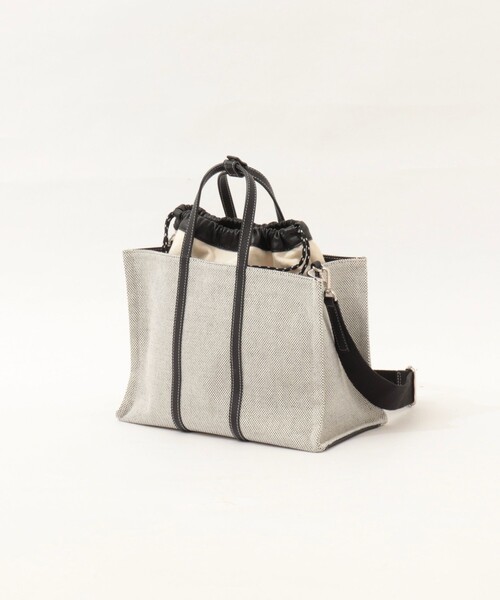 NOLLEY’S(ノーリーズ)の「【DeMAKER/ディメーカー】New vase medium bagキャンバストート(トートバッグ・レディース・ブラック/キャメル・FREE)」の13枚目の写真