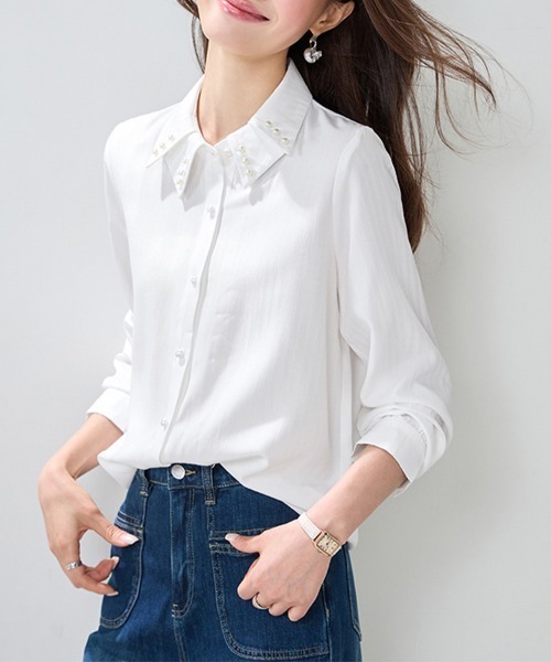 ONEP STAR(ワンピスター)の「パール調×織り模様デザインブラウス(シャツ/ブラウス・レディース・ホワイト・MEDIUM/LARGE/X-LARGE)」の5枚目の写真