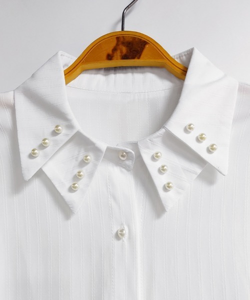 ONEP STAR(ワンピスター)の「パール調×織り模様デザインブラウス(シャツ/ブラウス・レディース・ホワイト・MEDIUM/LARGE/X-LARGE)」の10枚目の写真