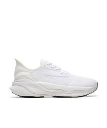 Clarks Pace.（クラークス スペース）