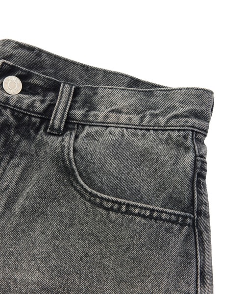 X-girl（エックスガール）の「EMBLEM POCKET DISTRESSED DENIM SHORTS（デニムパンツ・レディース・ブラック/ライトインディゴブルー・S/M）」の19枚目の写真