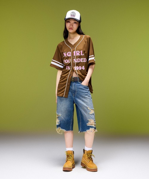 X-girl（エックスガール）の「EMBLEM POCKET DISTRESSED DENIM SHORTS（デニムパンツ・レディース・ブラック/ライトインディゴブルー・S/M）」の8枚目の写真