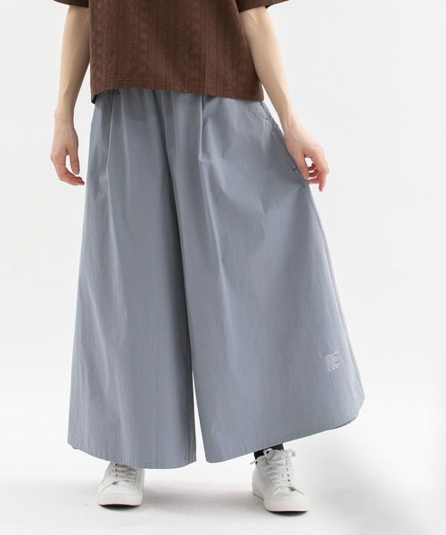 nop de nod(ノップドゥノッド)の「綾ダンプフレアーマキシパンツ(その他パンツ・レディース・ダークブラウン/ライトブルー/ブラック/ベージュ・3)」の1枚目の写真