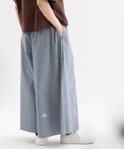 nop de nod(ノップドゥノッド)の「綾ダンプフレアーマキシパンツ(その他パンツ・レディース・ダークブラウン/ライトブルー/ブラック/ベージュ・3)」の9枚目の写真