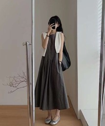 ノースリーブプリーツワンピース