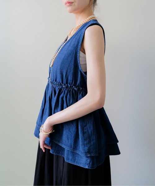 DOLLUPOOPS(ドールアップウップス)の「Frill Denim Zip Vest(フリルデニムジップベスト)(ベスト・レディース・ネイビー/ブラック・FREE)」の4枚目の写真
