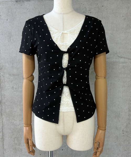 GLAMOROUS JANE(グラマラスジェーン)の「レース切替ドット柄半袖トップス(Tシャツ/カットソー・レディース・ブラック・FREE)」の4枚目の写真