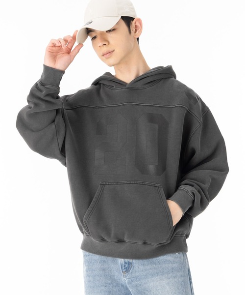 NEW ERA(ニューエラ)の「ニューエラ クロップドスウェットパーカー(パーカー・メンズ・グレー・XXL/XL/L/M/S)」の2枚目の写真