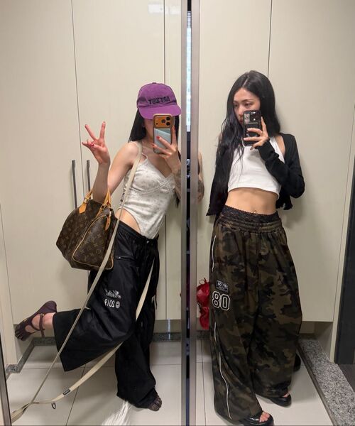 THE MYSTERIOUS HOTEL（ザミステリアスホテル）の「PATCH MESH PANTS [CAMO]（スウェットパンツ・レディース・デザートカモ・FREE）」の7枚目の写真