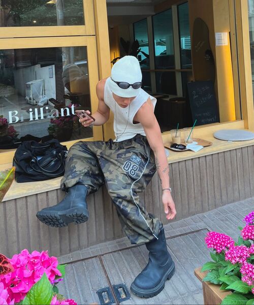 THE MYSTERIOUS HOTEL（ザミステリアスホテル）の「PATCH MESH PANTS [CAMO]（スウェットパンツ・レディース・デザートカモ・FREE）」の14枚目の写真