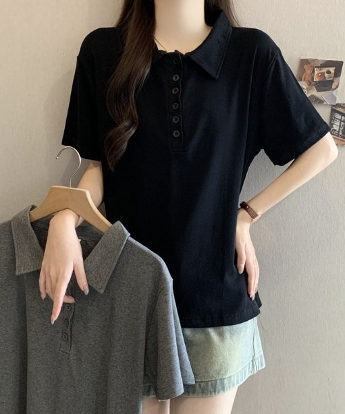 AMAJI(アマジ)の「ポロカラー サイドスリット 半袖Tシャツ(Tシャツ/カットソー・レディース・ブラック/グレー・MEDIUM/LARGE/X-LARGE)」の5枚目の写真