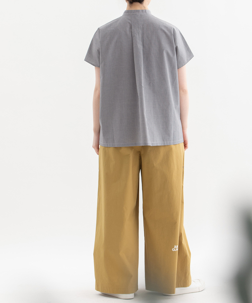 nop de nod(ノップドゥノッド)の「miscスタンドカラーフレンチスリーブシャツ(シャツ/ブラウス・レディース・オフホワイト/キャメル/ダークブルー/スミクロ・M)」の17枚目の写真