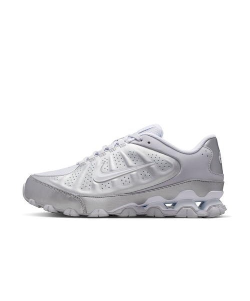NIKE（ナイキ）の「NIKE/ナイキ WS REAX 8 NSW SL（スニーカー・レディース・シルバー・23.5cm/23cm/22.5cm/24cm/25cm/24.5cm）」の3枚目の写真