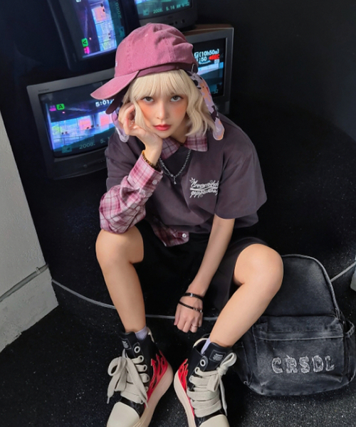 CREAM SODA LAB(クリームソーダラボ)の「シーアルエスディーエル スモールロゴガーメントダイングピグメント半袖Tシャツシャドウパープルホワイト(Tシャツ/カットソー・メンズ・その他・LARGE/X-LARGE)」の1枚目の写真