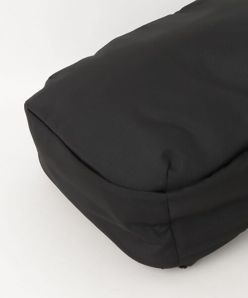 pacsafe(パックセーフ)の「【Pacsafe / パックセーフ】Pacsafe V 16L All-around Backpack / オールアラウンド バックパック リュック 防犯機能(バックパック/リュック・メンズ・ブラック・FREE)」の19枚目の写真