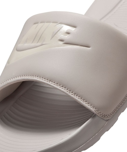 NIKE（ナイキ）の「ナイキ NIKE ナイキ ヴィクトリー ワン スライド（サンダル・メンズ・ブラウン・28.0cm/24.0cm/26.0cm/25.0cm/27.0cm）」の4枚目の写真