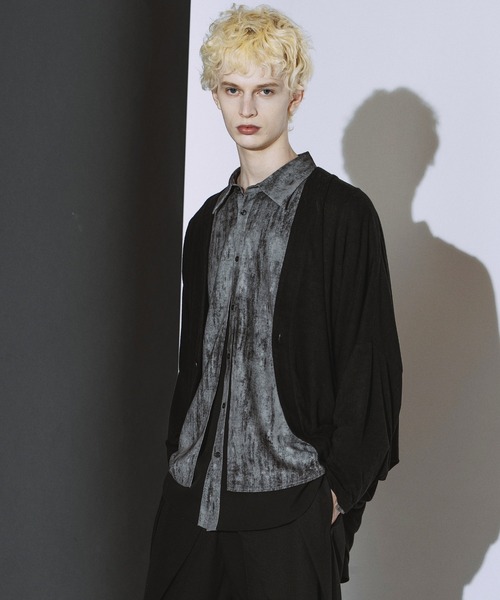 NO ID.(ノーアイディ)の「【NO ID.】Dolman Sleeve Cardigan / ドルマン スリーブ カーディガン(カーディガン/ボレロ・メンズ・グレー/ダークグレー/ブラック・ONE SIZE)」の4枚目の写真