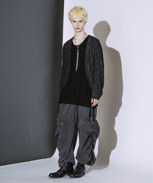 NO ID.(ノーアイディ)の「【NO ID.】Dolman Sleeve Cardigan / ドルマン スリーブ カーディガン(カーディガン/ボレロ・メンズ・グレー/ダークグレー/ブラック・ONE SIZE)」の15枚目の写真
