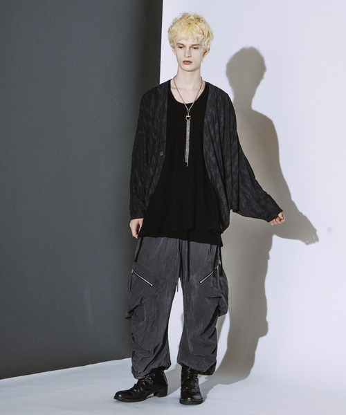 NO ID.(ノーアイディ)の「【NO ID.】Dolman Sleeve Cardigan / ドルマン スリーブ カーディガン(カーディガン/ボレロ・メンズ・グレー/ダークグレー/ブラック・ONE SIZE)」の18枚目の写真