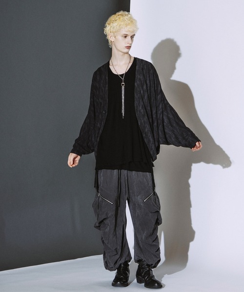 NO ID.(ノーアイディ)の「【NO ID.】Dolman Sleeve Cardigan / ドルマン スリーブ カーディガン(カーディガン/ボレロ・メンズ・グレー/ダークグレー/ブラック・ONE SIZE)」の21枚目の写真