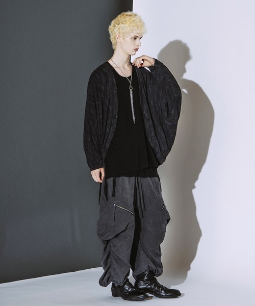 NO ID.(ノーアイディ)の「【NO ID.】Dolman Sleeve Cardigan / ドルマン スリーブ カーディガン(カーディガン/ボレロ・メンズ・グレー/ダークグレー/ブラック・ONE SIZE)」の22枚目の写真