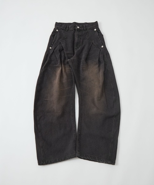 CONZ(コンズ)の「over dye curved denim(デニムパンツ・レディース・ブルー/ブラック・1/3/2)」の15枚目の写真