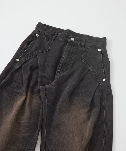 CONZ(コンズ)の「over dye curved denim(デニムパンツ・レディース・ブルー/ブラック・1/3/2)」の17枚目の写真