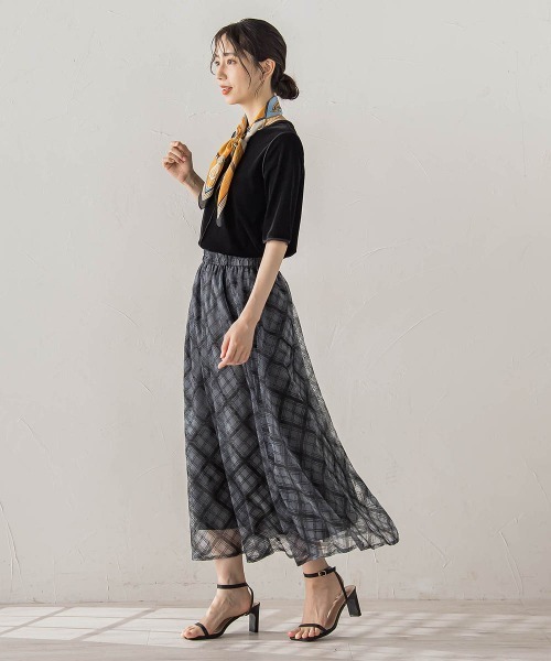 Droite lautreamont(ドロワットロートレアモン)の「フロッキーチェックスカート(スカート・レディース・チャコールグレー/ブラック・M)」の3枚目の写真