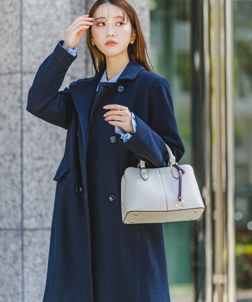URBAN RESEARCH(アーバンリサーチ)の「センターステッチハンドバッグ(ハンドバッグ・レディース・ブラック/ベージュ/ライトグレー・ONE)」の16枚目の写真
