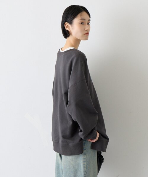 CIAOPANIC TYPY(チャオパニックティピー)の「∴カレッジロゴサイドスリットオーバースウェット(Tシャツ/カットソー・レディース・グレー/オフホワイト/ブラウン/チャコールグレー/レッド/グリーン・ONE SIZE)」の16枚目の写真