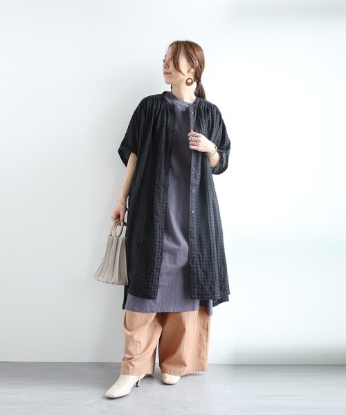 and it_(アンドイット)の「ギンガムチェックギャザー五分袖ワイドワンピース(ワンピース・レディース・ブラック・M-L)」の21枚目の写真