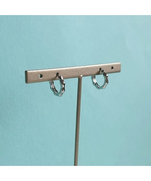 tone(トーン)の「【Seolrem】デザインミニフープピアス(MA)(ピアス(両耳用)・レディース・シルバー/ゴールド/ピンクゴールド・FREE)」の1枚目の写真