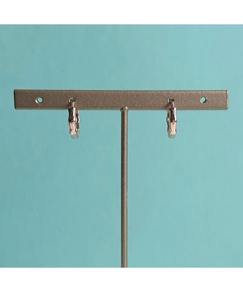 tone(トーン)の「【Seolrem】デザインミニフープピアス(MA)(ピアス(両耳用)・レディース・シルバー/ゴールド/ピンクゴールド・FREE)」の11枚目の写真