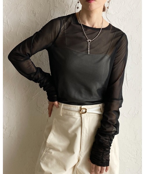 She's Closet(シーズクローゼット)の「クルーネック長袖シャーリング シアートップス ロングTシャツ(Tシャツ/カットソー・レディース・チャコールグレー/ブラック/ホワイト・FREE)」の16枚目の写真