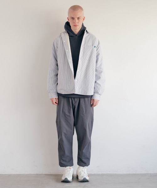 rehacer(レアセル)の「rehacer : Utilized Pocket Pants / ユーティライズド ポケット パンツ(その他パンツ・メンズ・グレイッシュベージュ/ブラック・LARGE/MEDIUM/SMALL)」の3枚目の写真