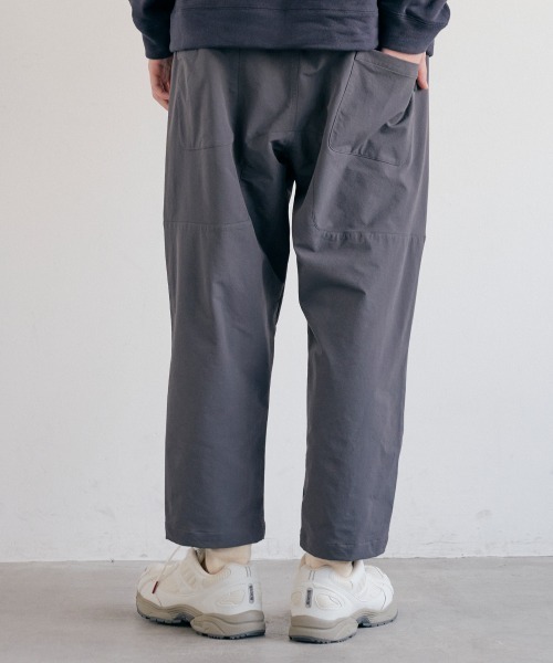 rehacer(レアセル)の「rehacer : Utilized Pocket Pants / ユーティライズド ポケット パンツ(その他パンツ・メンズ・グレイッシュベージュ/ブラック・LARGE/MEDIUM/SMALL)」の6枚目の写真