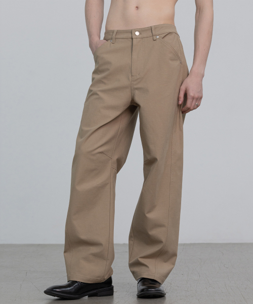 DECOROSO（デコローゾ）の「バックサテン セミカーブドパンツ [ベージュ]（その他パンツ・メンズ・その他・MEDIUM/LARGE/X-LARGE）」の6枚目の写真