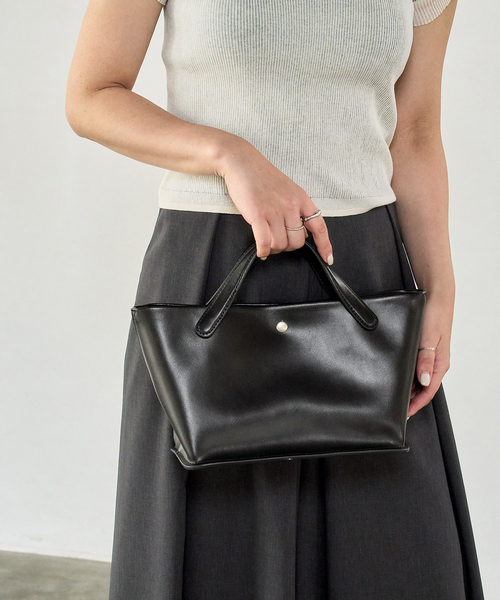 ARTESANOS(アルテサノス)の「ARTESANOS/アルテサノス w/poach HAND BAG(ハンドバッグ・レディース・ブラック・FREE)」の7枚目の写真