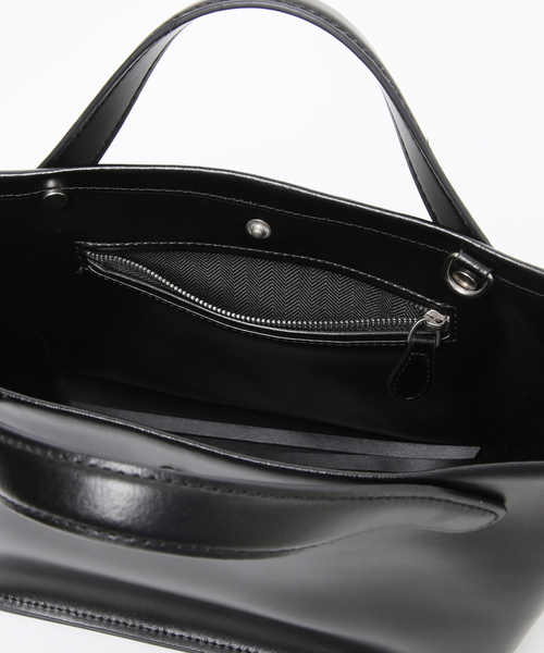 ARTESANOS(アルテサノス)の「ARTESANOS/アルテサノス w/poach HAND BAG(ハンドバッグ・レディース・ブラック・FREE)」の17枚目の写真