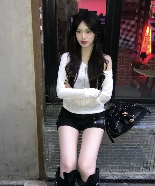 ROCKCAKE（ロックケーキ）の「Sheer Raglan Sleeve Top - White（Tシャツ/カットソー・レディース・その他・SMALL）」の5枚目の写真