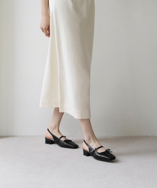 SAPPUN(サプン)の「Lemar(レマー)リボンスリングバックフラットパンプス(220-65104)SAPPUN(サプン)(パンプス・レディース・ブラック/ベージュ・24.5/24/23.5/23/22.5)」の5枚目の写真