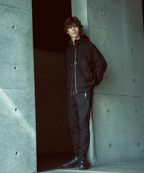 JH junhashimoto（ジェイエイチジュンハシモト）の「JH junhashimoto(ジェイエイチ ジュンハシモト)シンセティックスウェードポンチパーカー（パーカー・メンズ・ブラック/オフホワイト/チャコール・M/L/XL）」の17枚目の写真